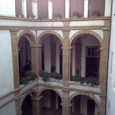 La Loggia 公寓 *