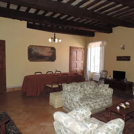 La Loggia 公寓 *